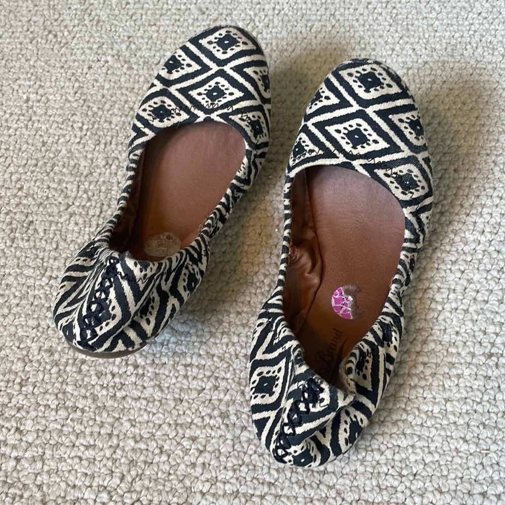 Luck Brand Flats black and white great shape!!